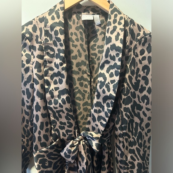 Animal Cheetah Print Long Sleeve Wrap Dress - Picture 4 of 5